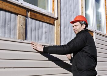 Siding Insulation and How It Reduces Energy Loss | 1-800-HANSONS